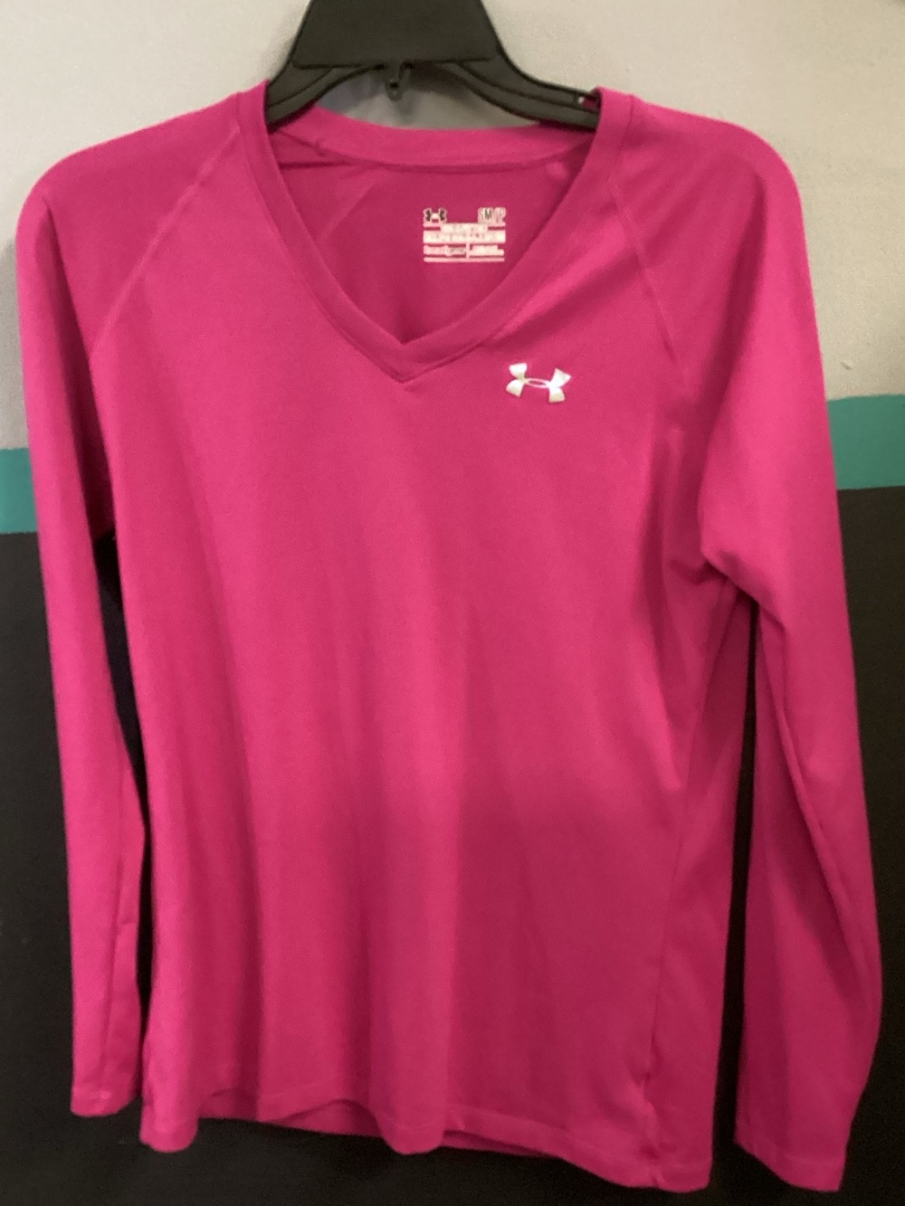 Under Armour Women's Magenta V-Neck Long Sleeve Performance Tee